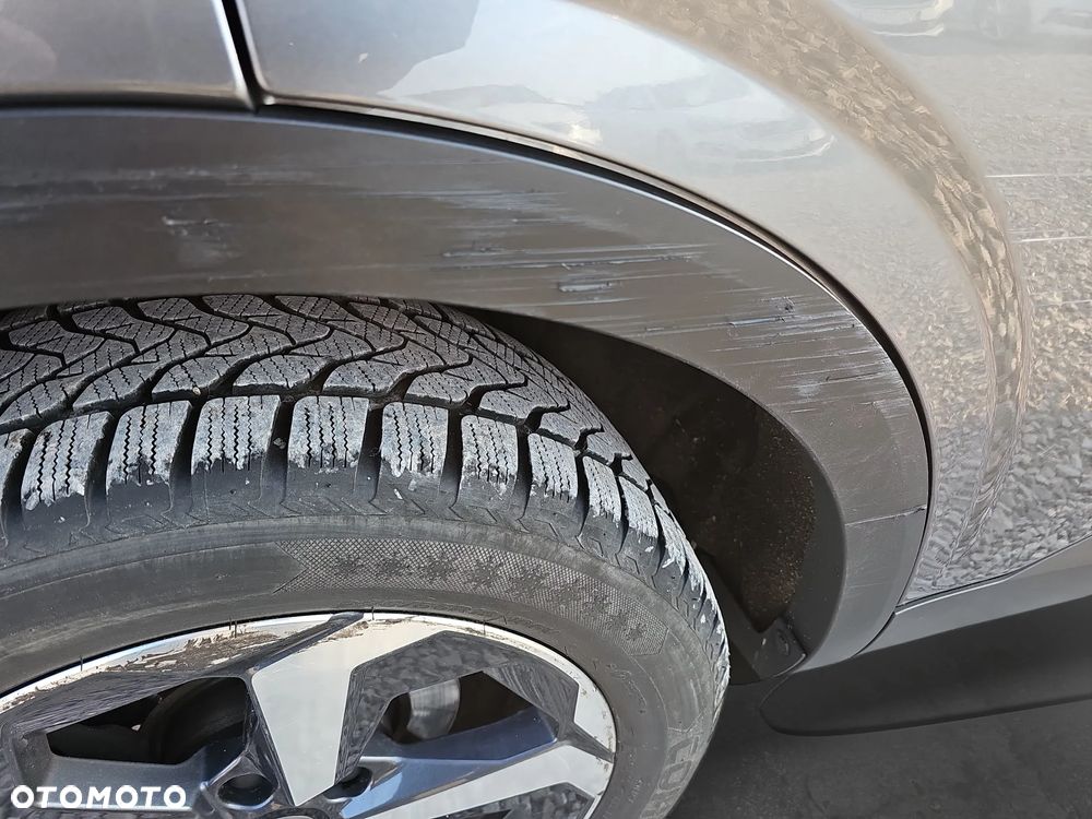 Nissan Qashqai 1.3 DIG-T MHEV N-Connecta Xtronic - 39