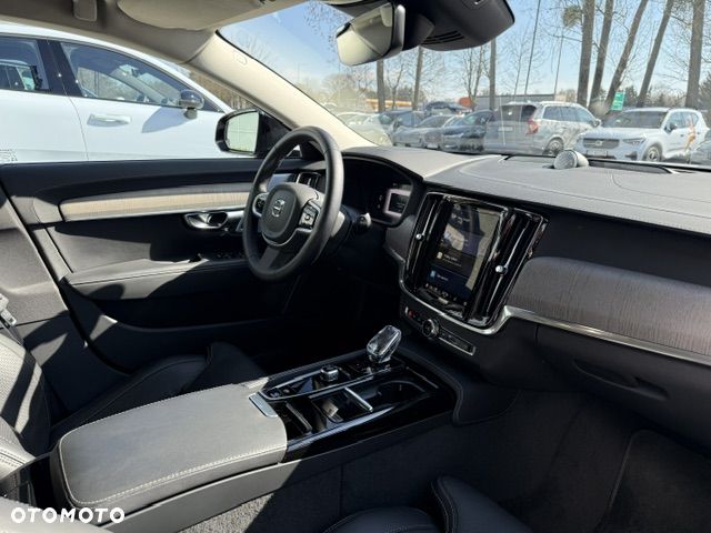 Volvo V90 - 24