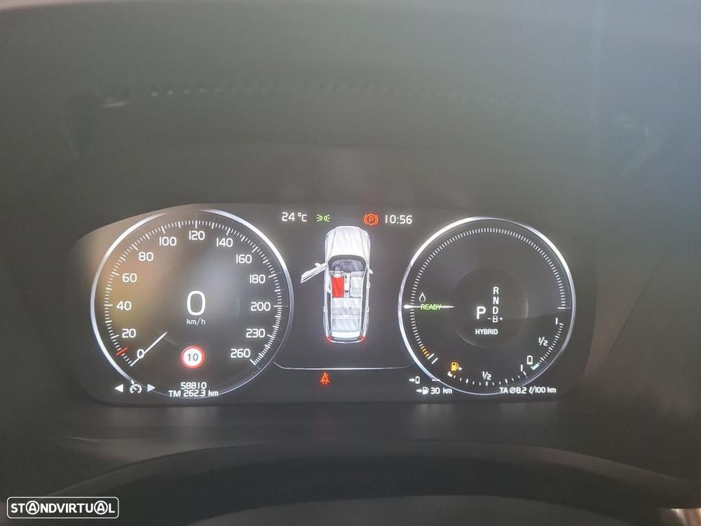 Volvo V60 2.0 T8 AWD TE Momentum Plus - 7