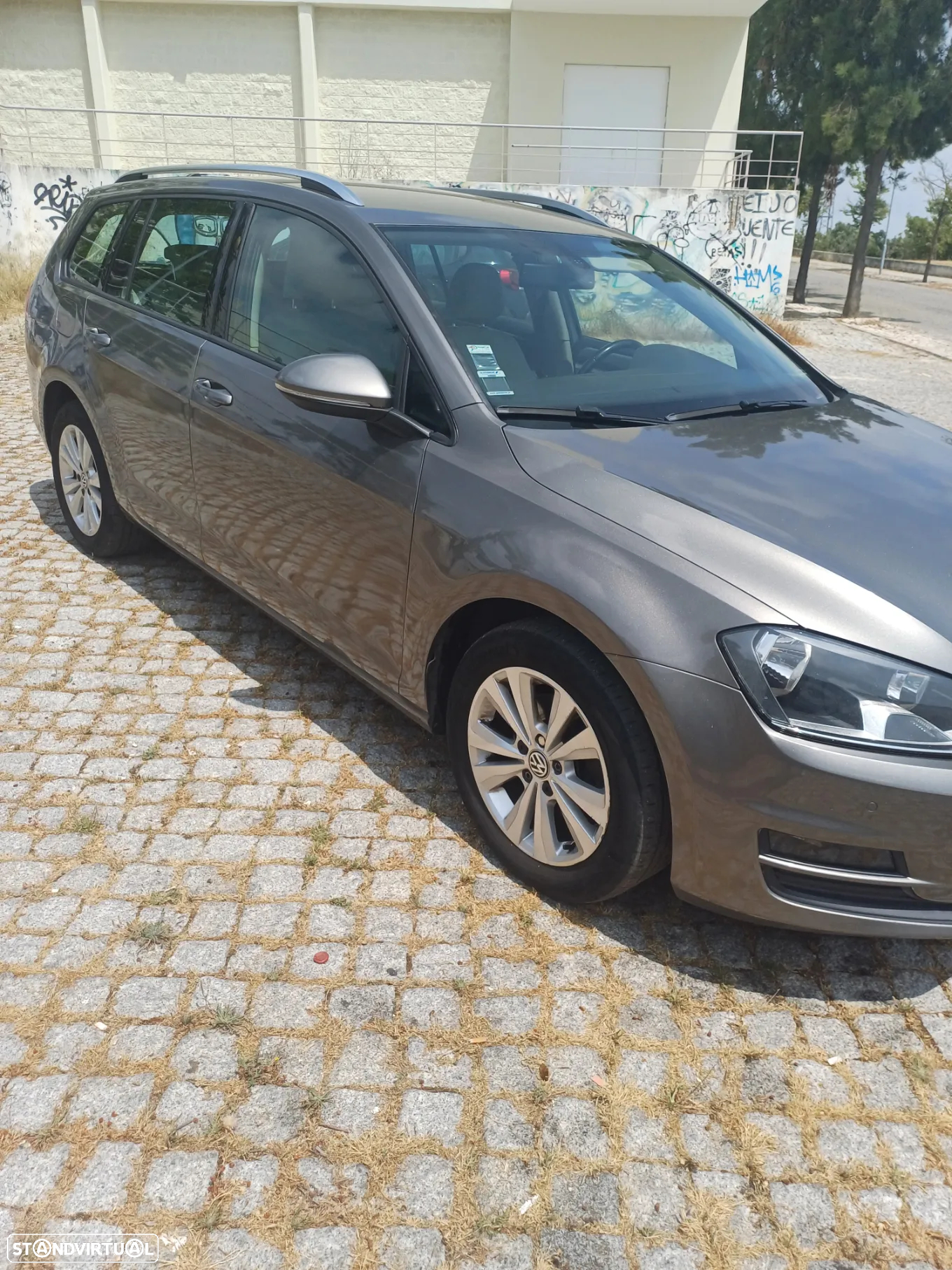 VW Golf Variant 1.6 TDi Confortline - 2