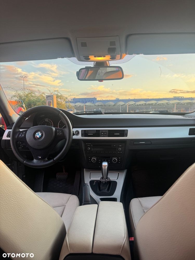 BMW Seria 3 - 12