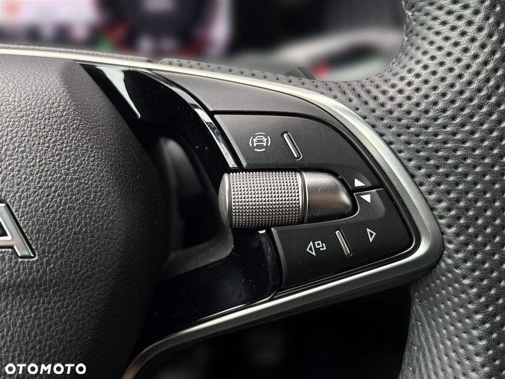 Skoda Superb 2.0 TSI Sportline DSG - 19