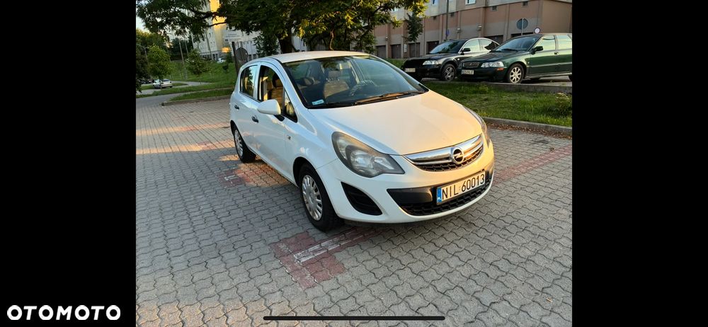 Opel Corsa 1.3 CDTI Essentia - 2