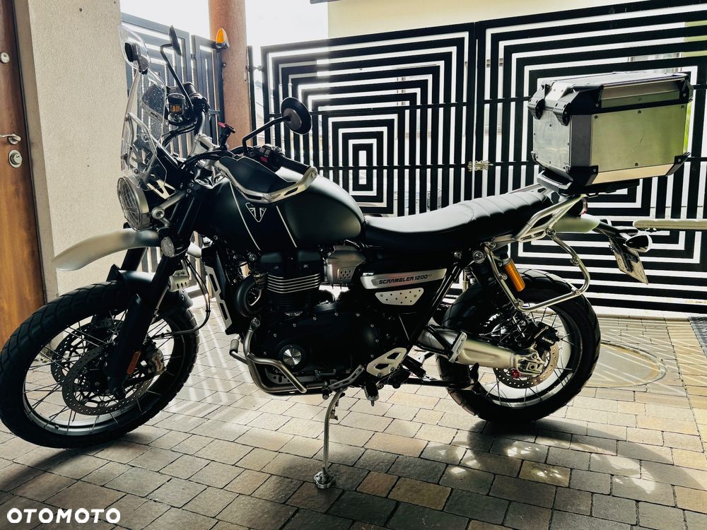 Triumph Scrambler - 9