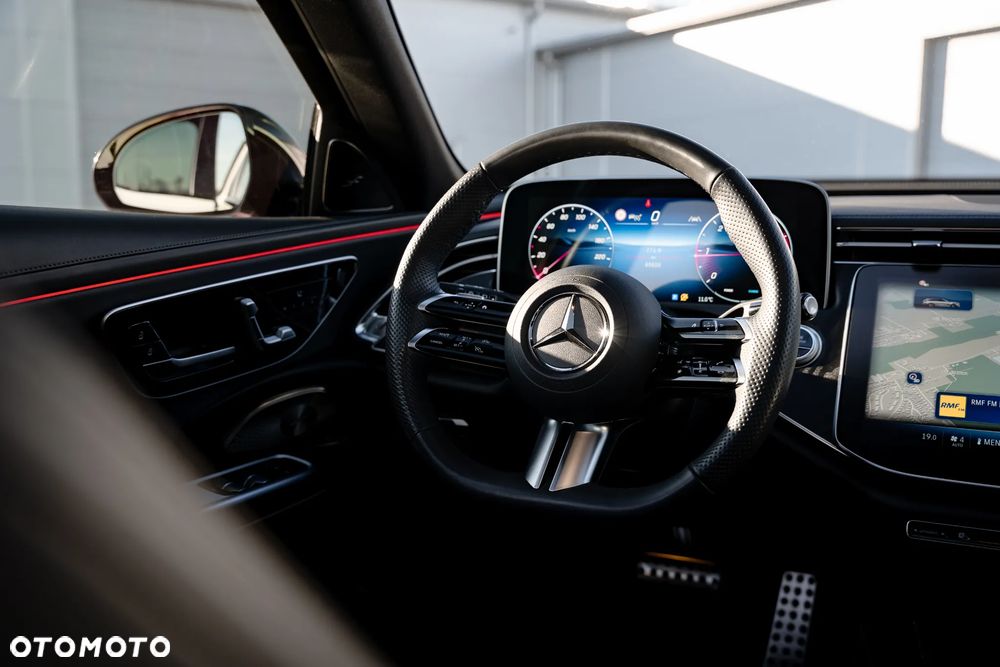 Mercedes-Benz Klasa E 220 d mHEV AMG 9G-Tronic - 8