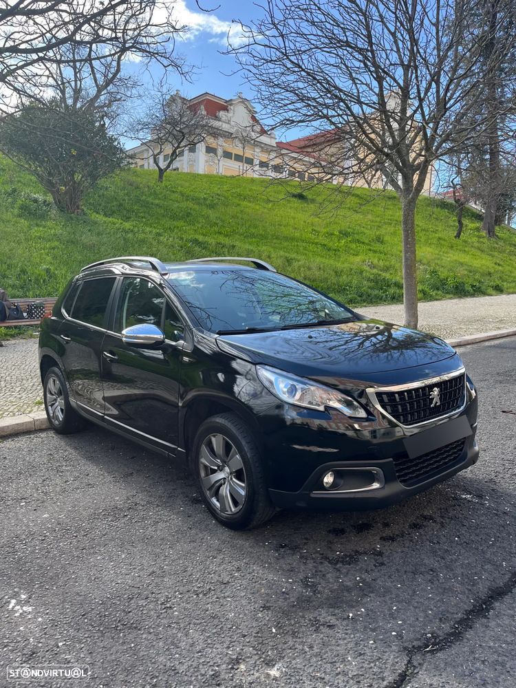 Peugeot 2008 1.2 PureTech Style - 1