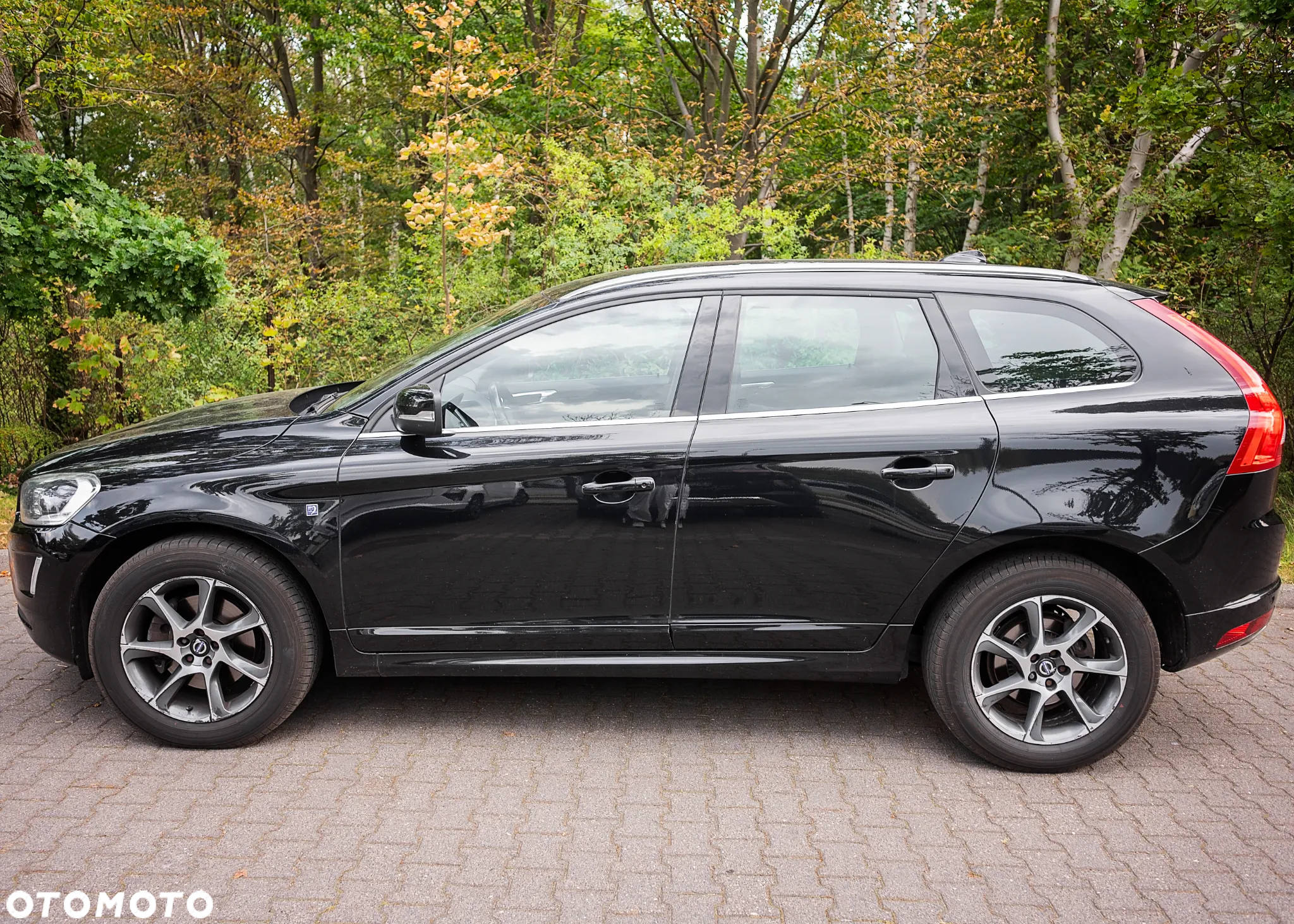 Volvo XC 60 D4 AWD Ocean Race - 3