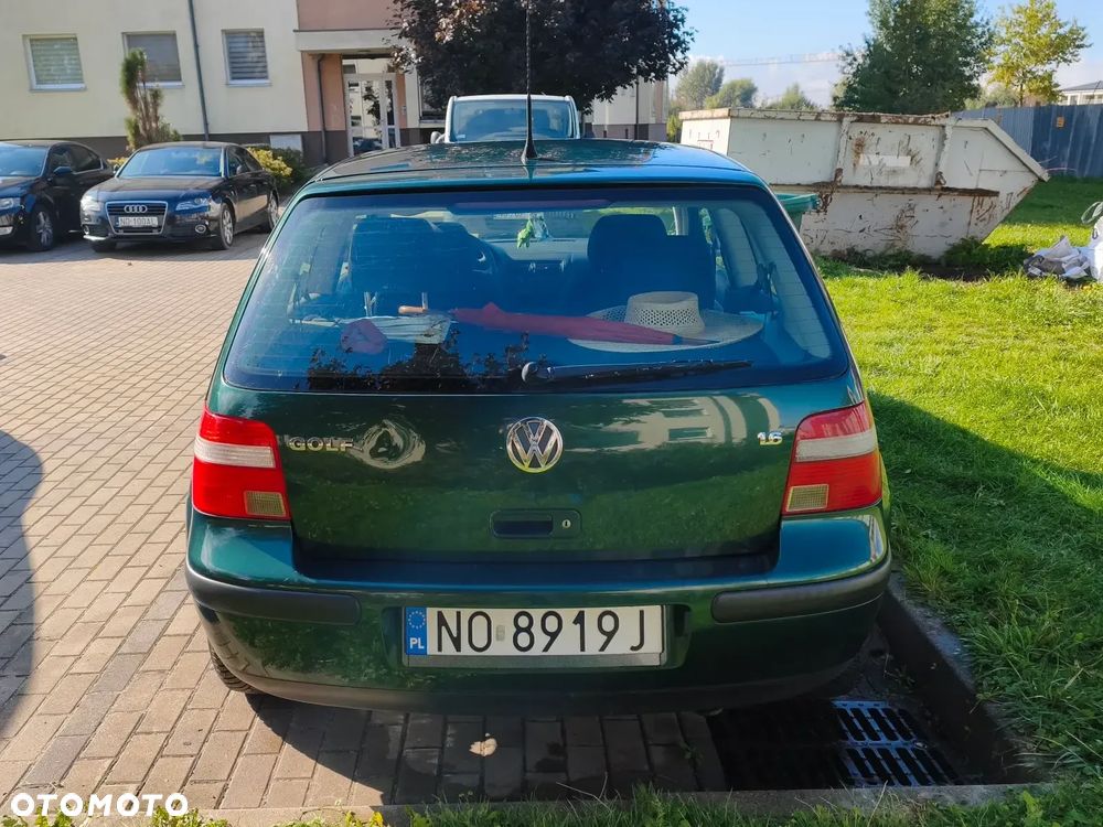 Volkswagen Golf - 17