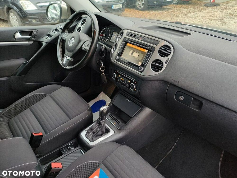 Volkswagen Tiguan - 15