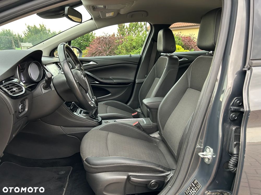 Opel Astra 1.4 Turbo Innovation - 25