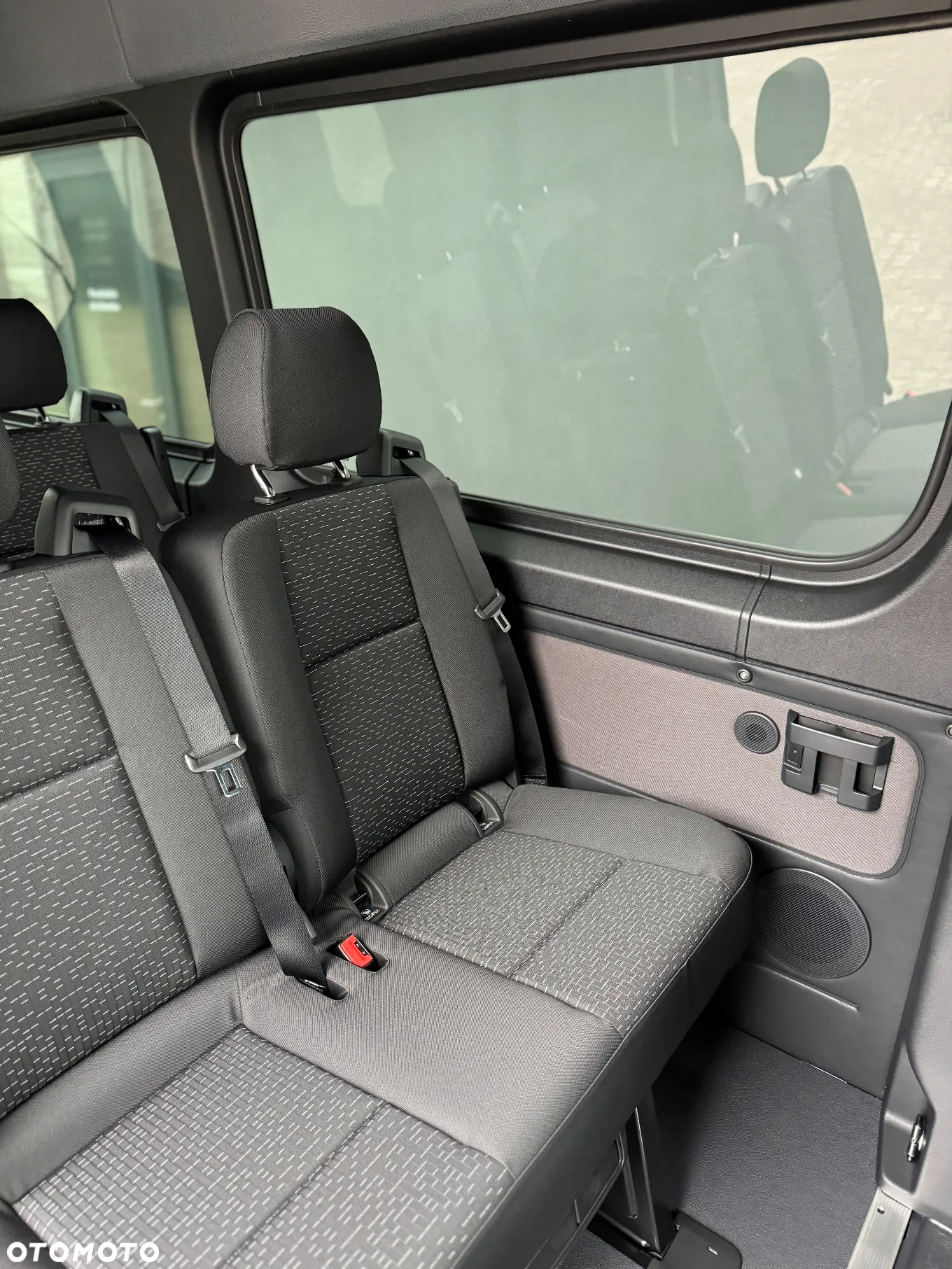 Mercedes-Benz Sprinter 319CDI Tourer - 27