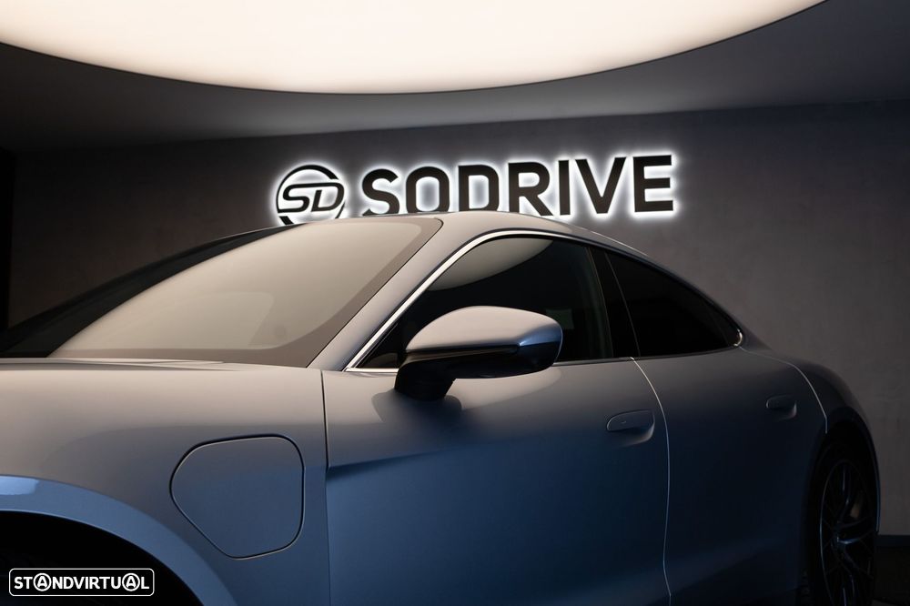 Porsche Taycan 4S Bateria Performance Plus - 19