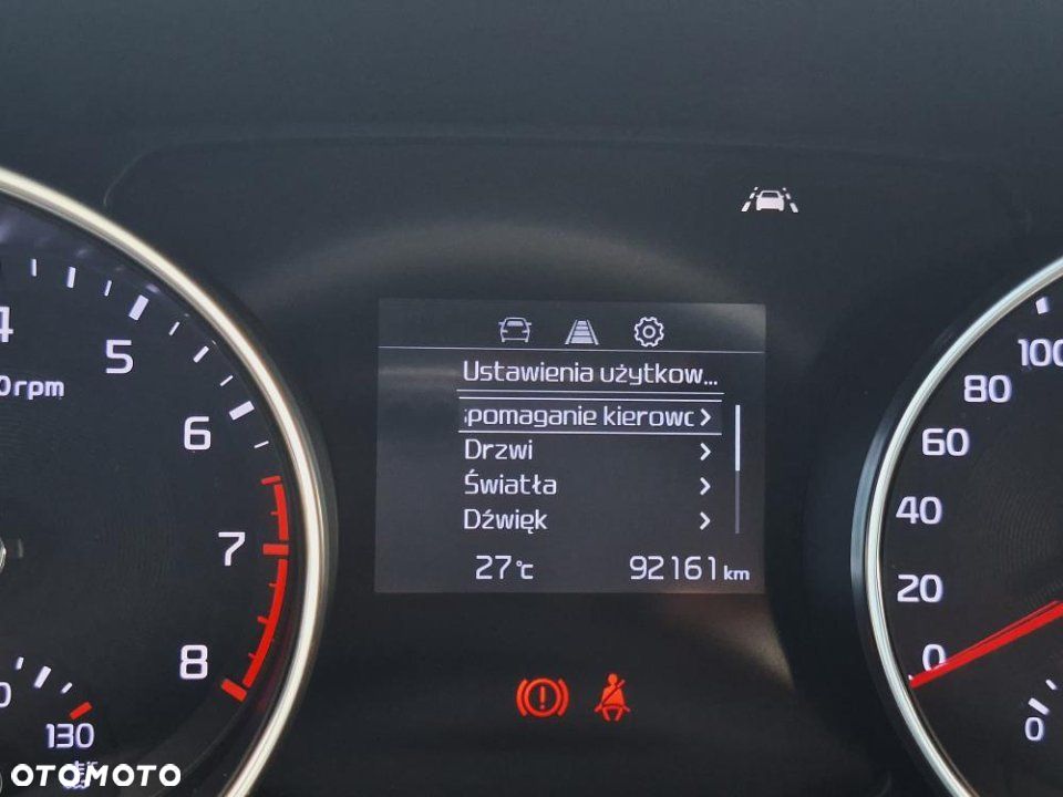 Kia Ceed - 21
