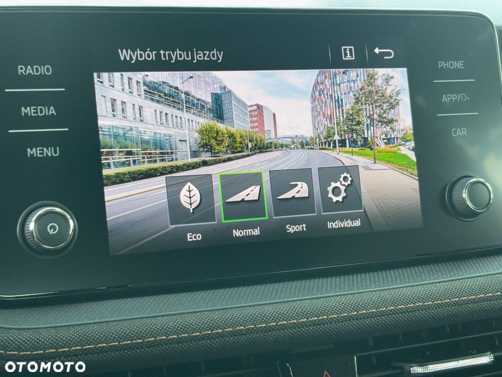 Skoda Fabia 1.0 TSI Style - 28