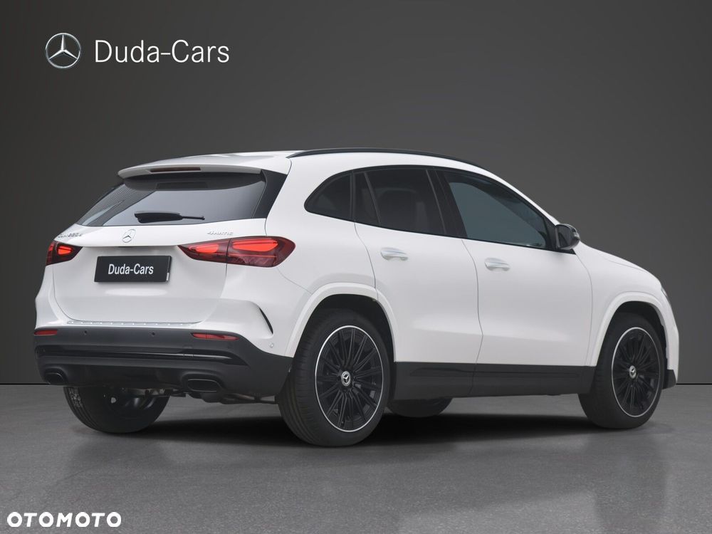 Mercedes-Benz GLA 220 d 4-Matic AMG Line - 3