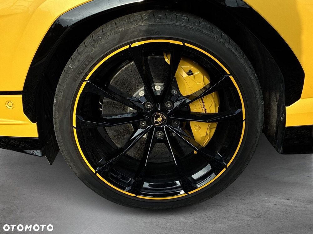 Lamborghini Urus - 23