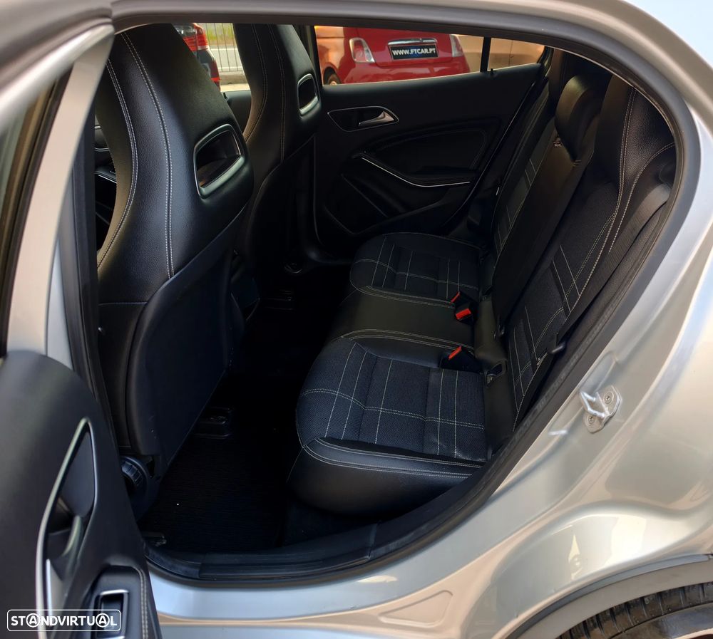 Mercedes-Benz GLA 200 (CDI) d Urban - 14