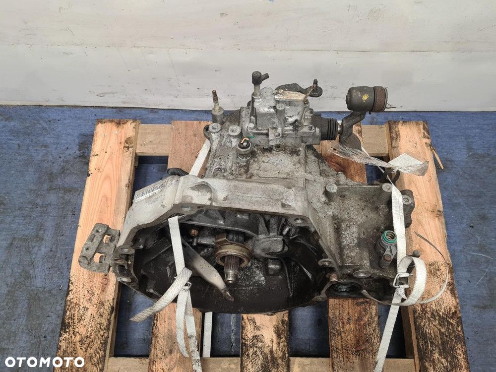 HONDA ACCORD VI 1.8B SKRZYNIA BIEGÓW MANUALNA U2J4-1011734 - 2