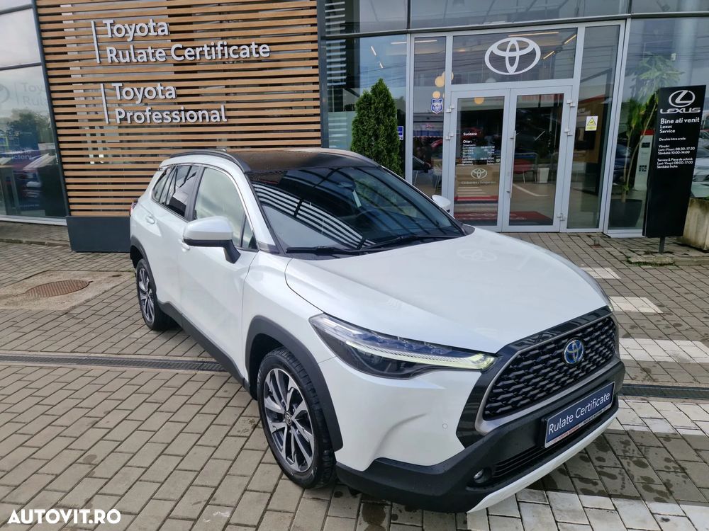 Toyota Corolla Cross - 2