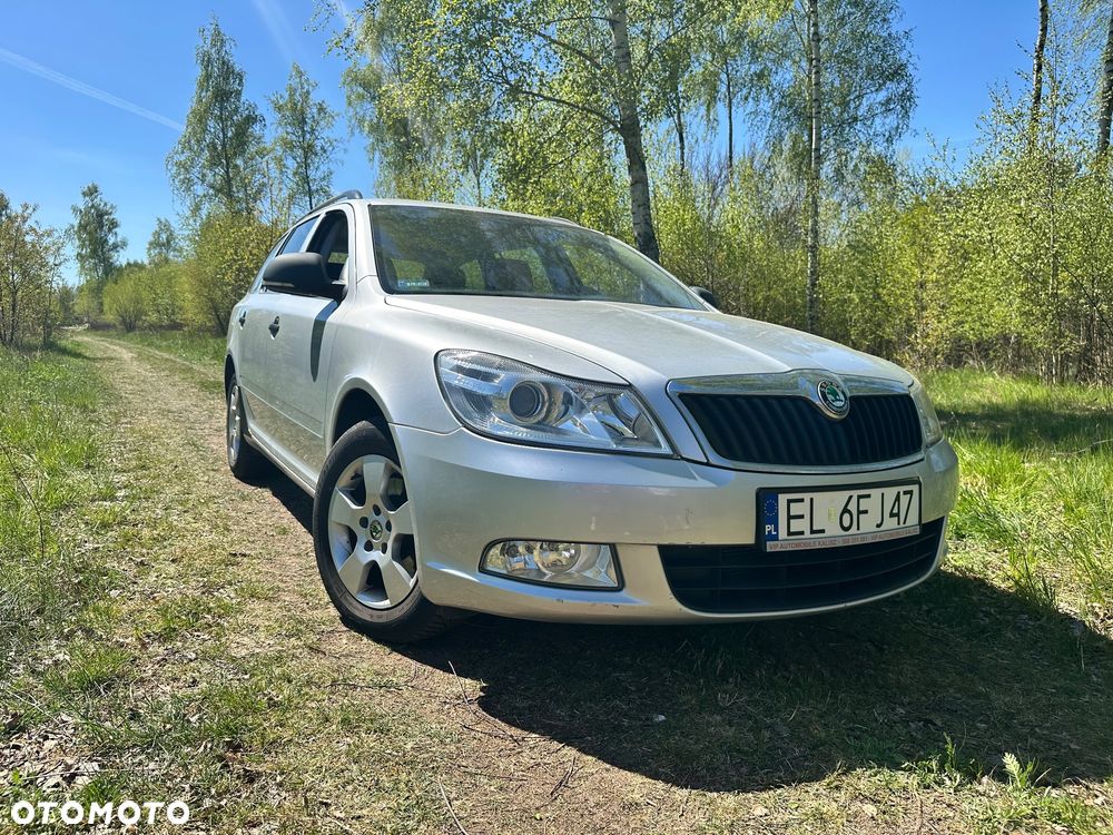 Skoda Octavia 1.6 Combi - 3