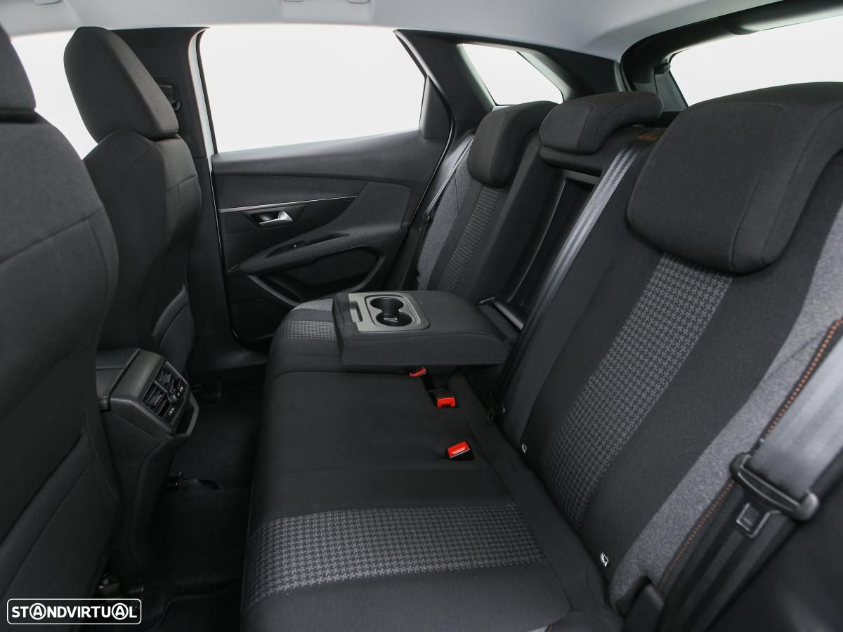 Peugeot 3008 1.5 BlueHDi Active Pack - 11