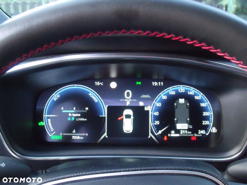 Toyota Corolla 1.8 Hybrid GR Sport Dynamic - 30