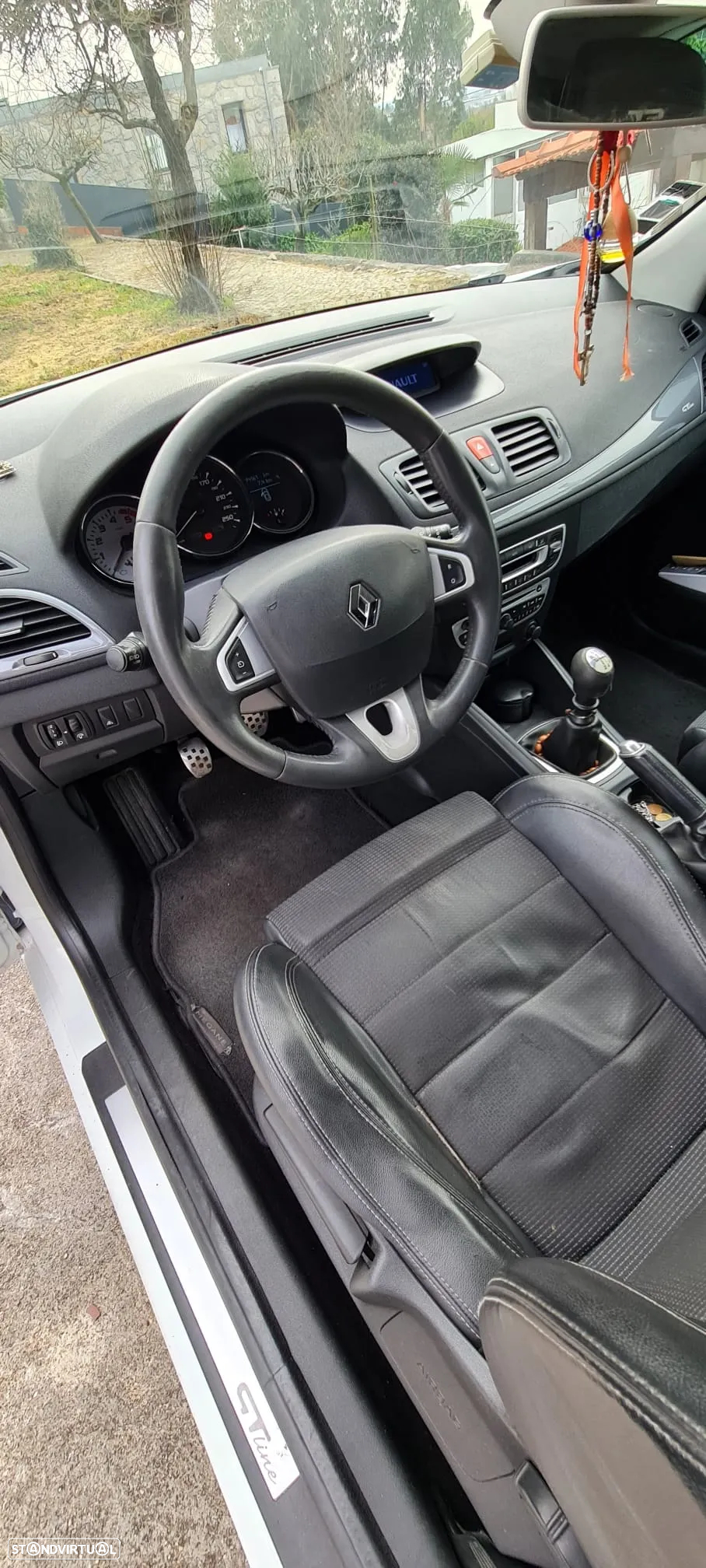Renault Mégane Coupe 1.5 dCi GT Line - 8