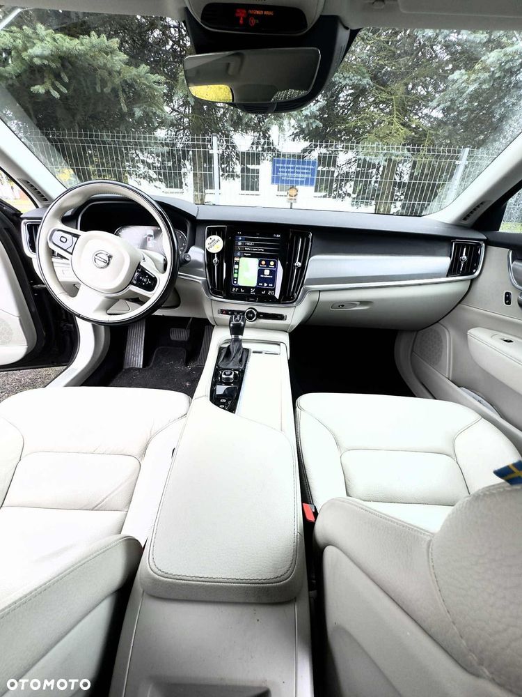 Volvo V90 T4 Kinetic - 5