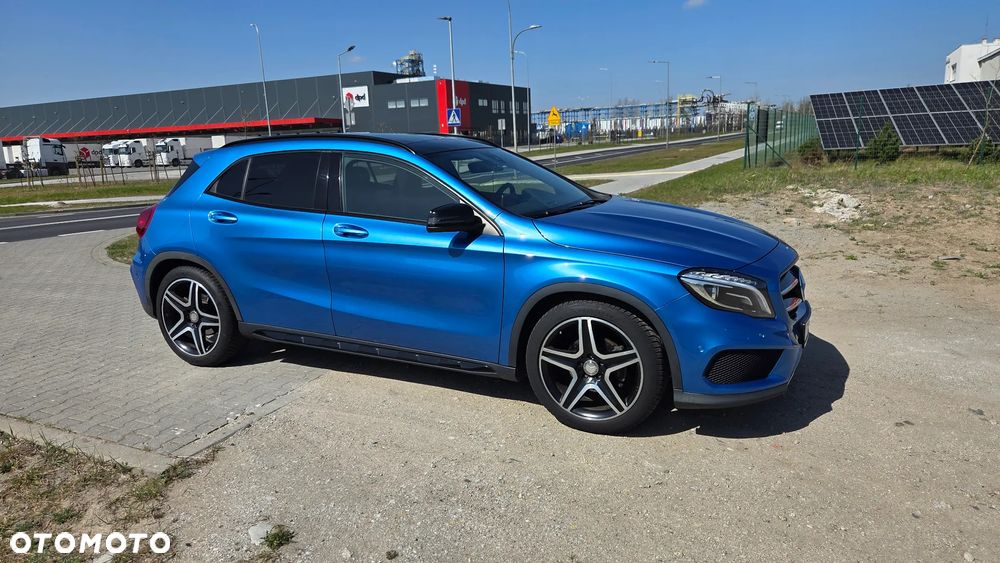 Mercedes-Benz GLA 200 7G-DCT AMG Line - 1