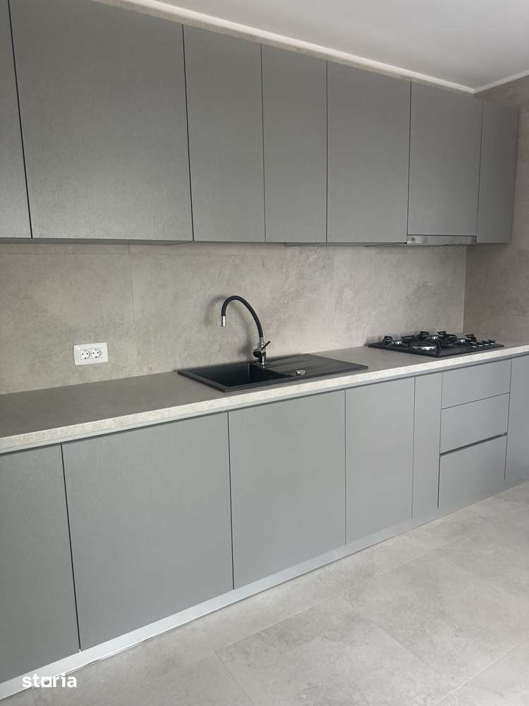 Campina - casa renovată - 1100 Euro/Luna - Imagine principală: 3/11
