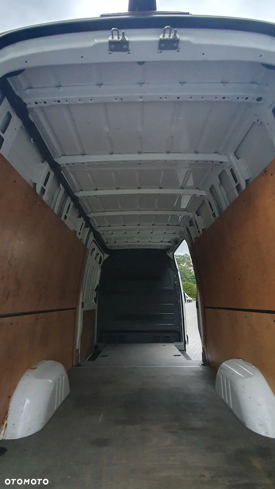 Mercedes-Benz SPRINTER - 18