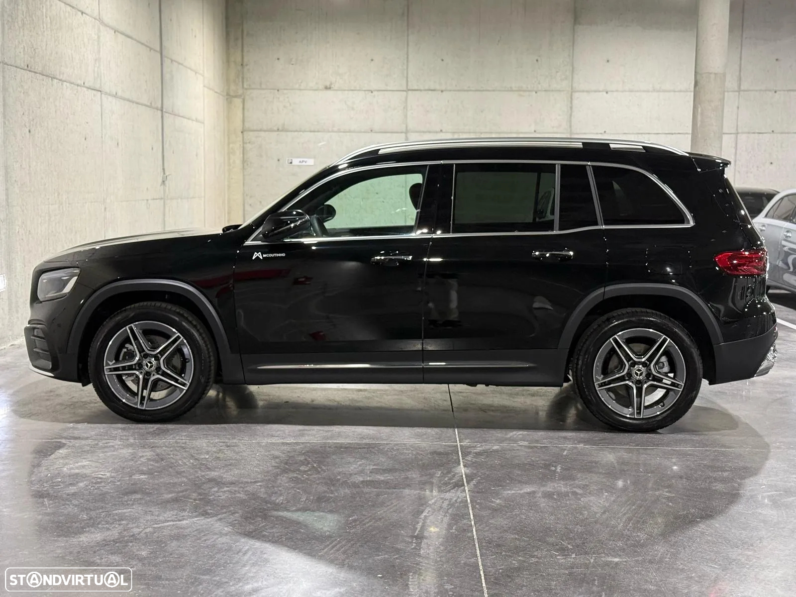Mercedes-Benz GLB 200 d AMG Line - 4