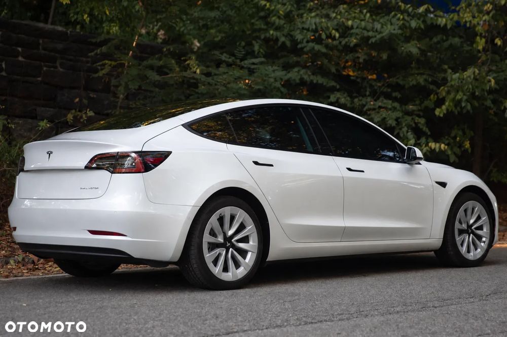 Tesla Model 3 Long Range AWD Premium - 8