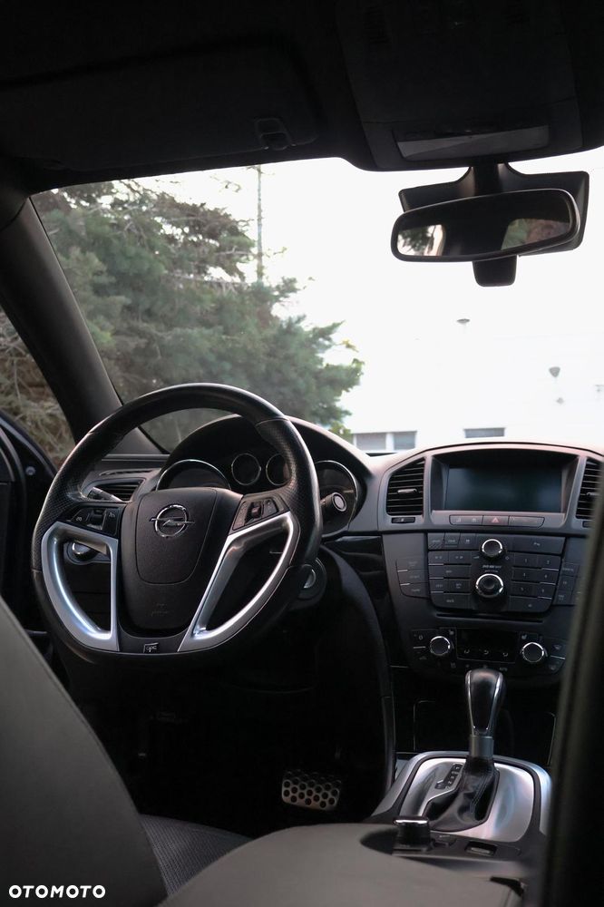 Opel Insignia - 24