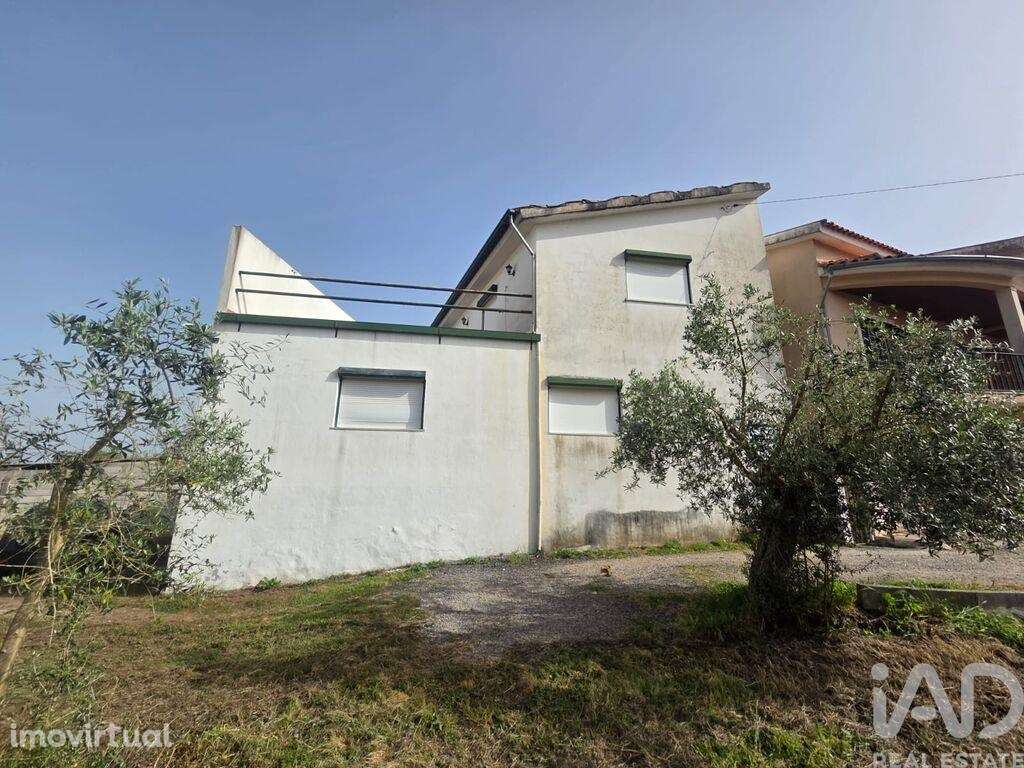 Moradia T2 em Ázere e Covelo de 130 m2 - Grande imagem: 4/18