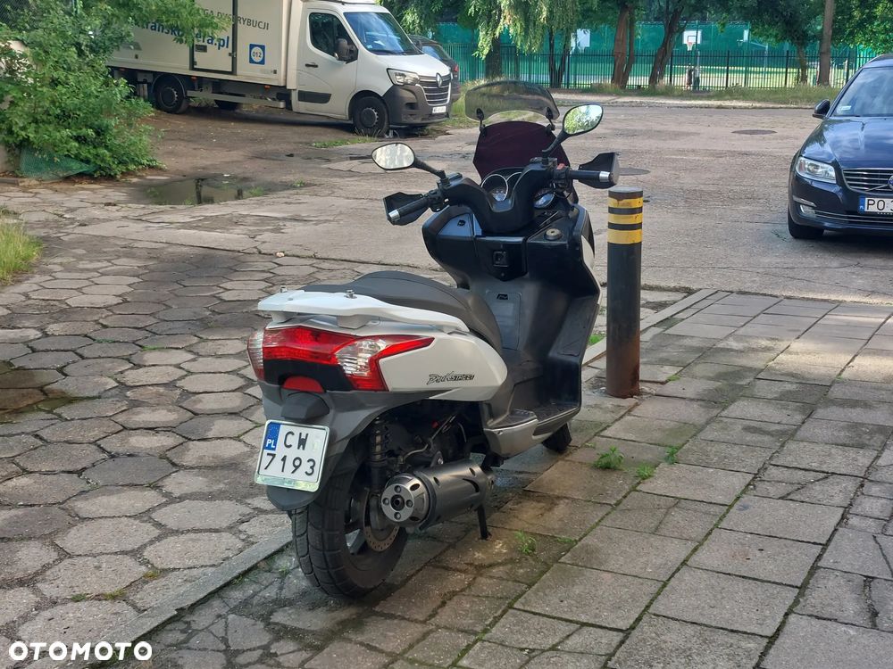 Kymco Downtown - 3
