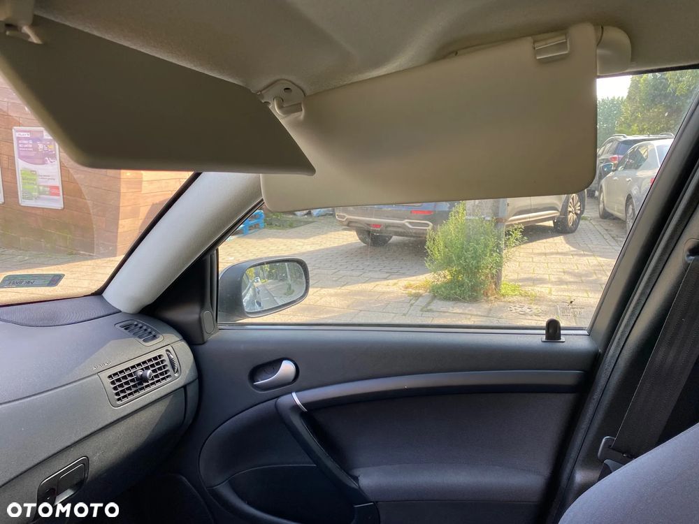 Saab 9-5 2.3T Linear Griffin Edition - 8