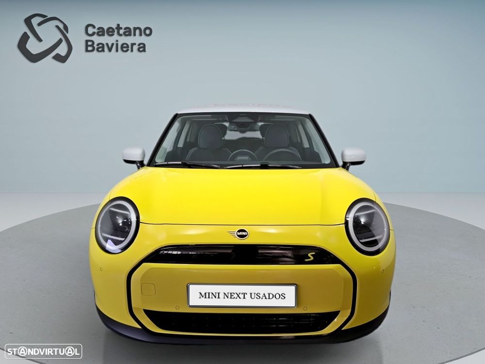 MINI 3 Portas Cooper SE Classic M - 2