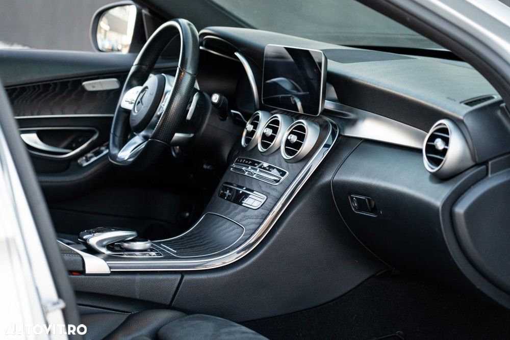 Mercedes-Benz C - 18