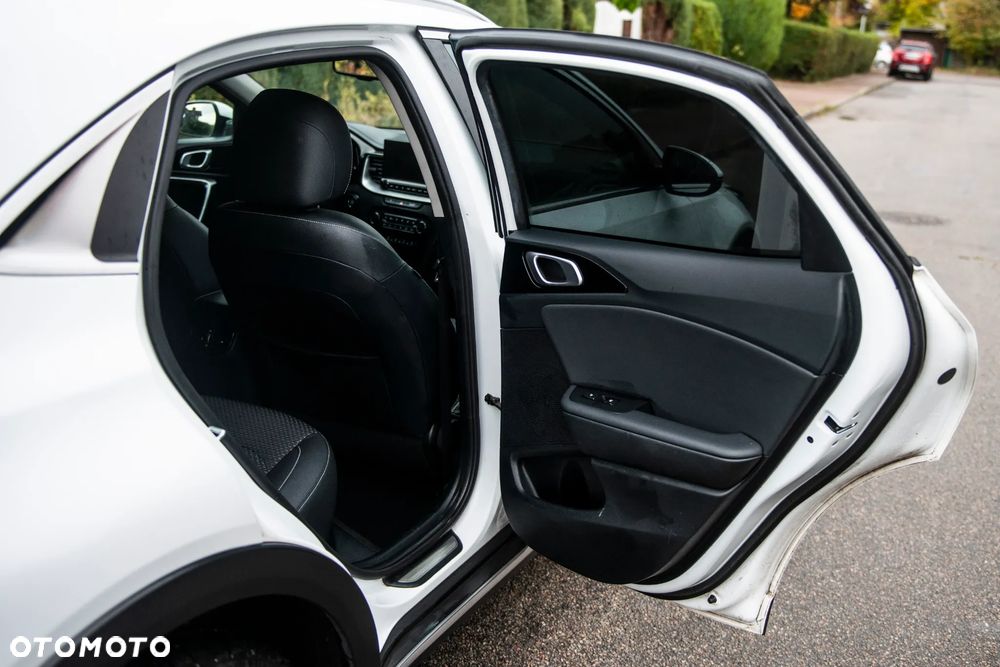 Kia XCeed 1.4 T-GDI OPF DCT7 JBL SOUND EDITION - 36