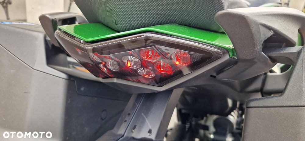 Kawasaki Ninja 1000 SX - 16