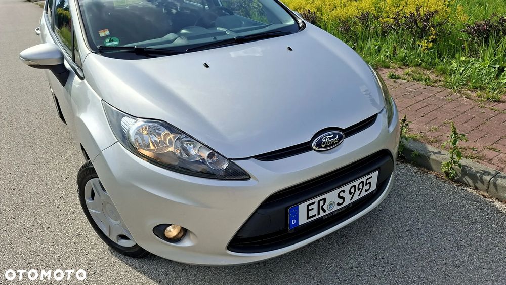 Ford Fiesta 1.25 Champions Edition - 15