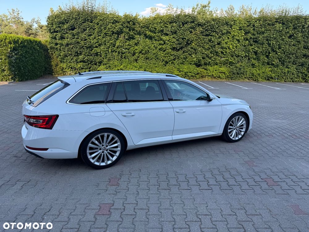 Skoda Superb 1.5 TSI ACT L&K DSG - 5