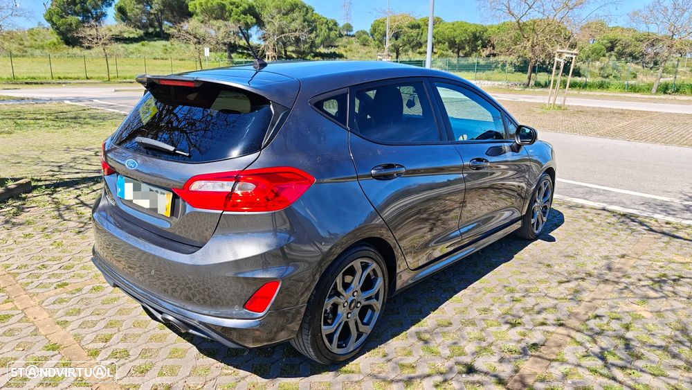 Ford Fiesta - 1