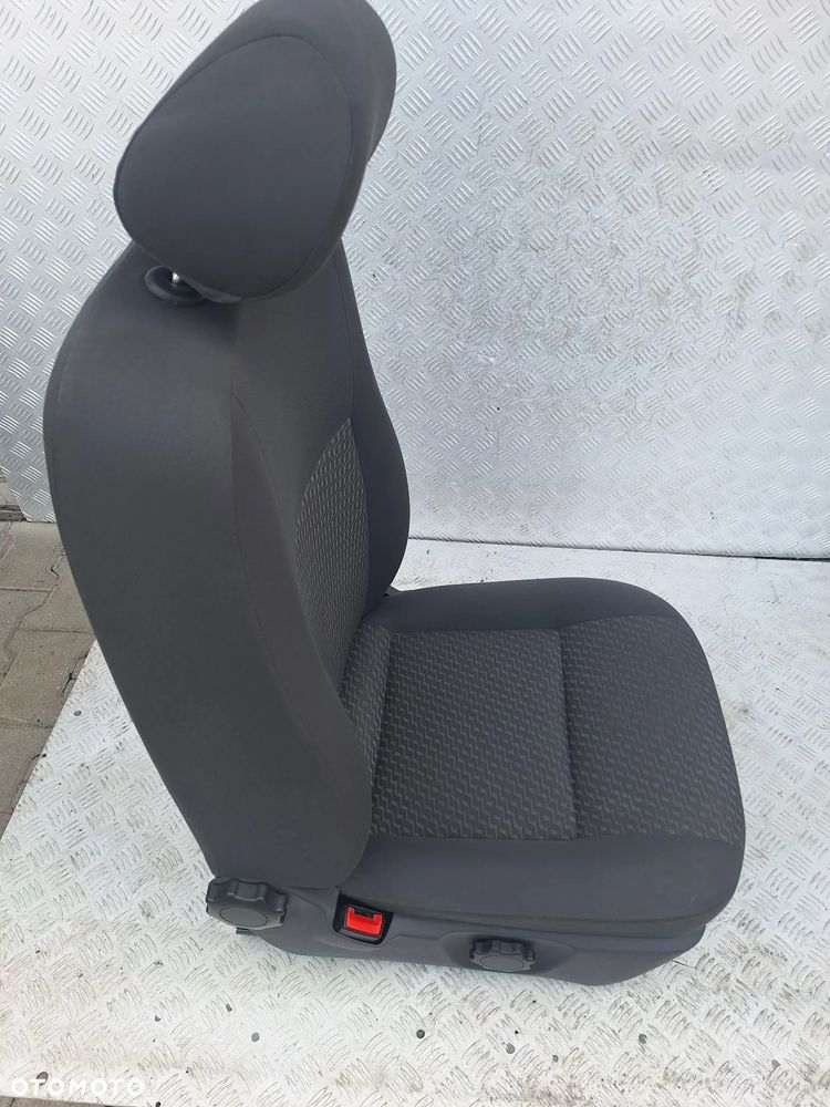 FOTEL LEWY PRZÓD KIEROWCY  VW TRANSPORTER T5 T6 LIFT CARAVELLE - 3