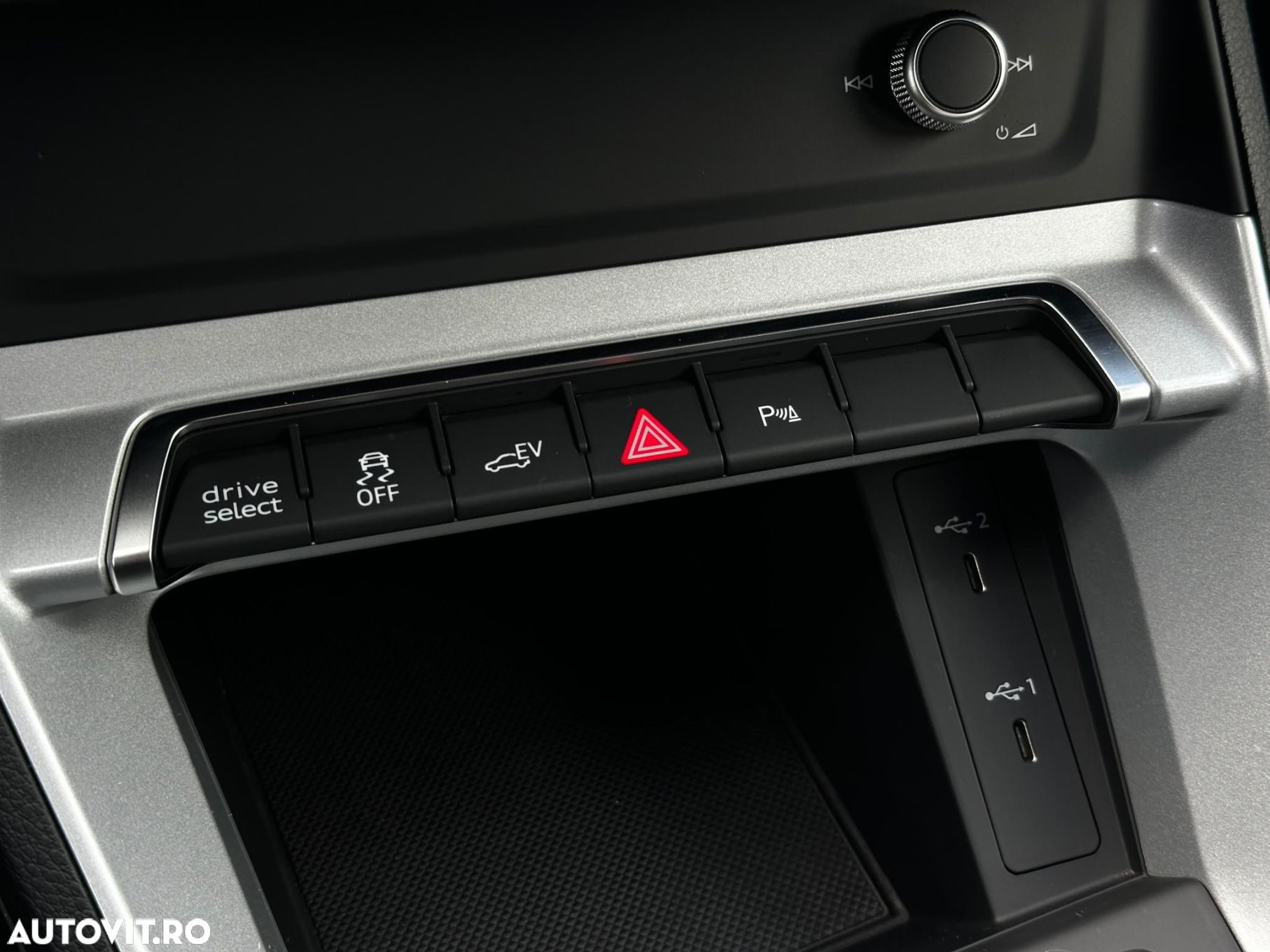 Audi Q3 - 22