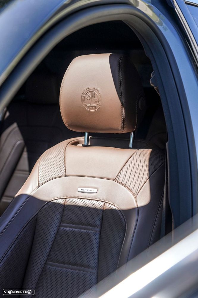 Mercedes-Benz E 63 AMG S 4-Matic+ - 42