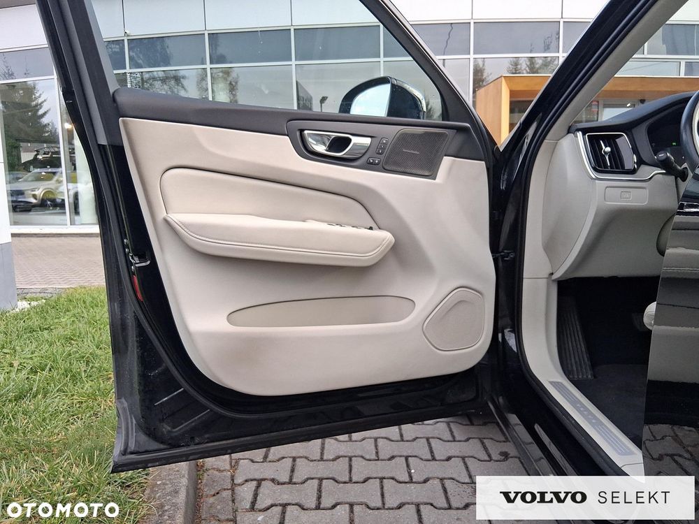 Volvo XC 60 - 17