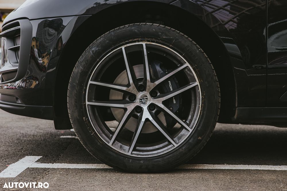 Porsche Macan - 10