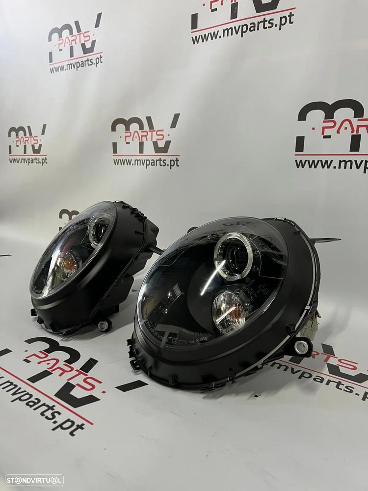 Faróis MINI R55 R56 R57 (2006 a 2010) Look Xenon - 2